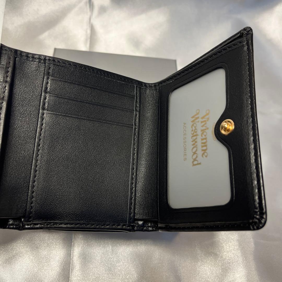 新品 Vivienne Westwood ブラック三つ折り財布