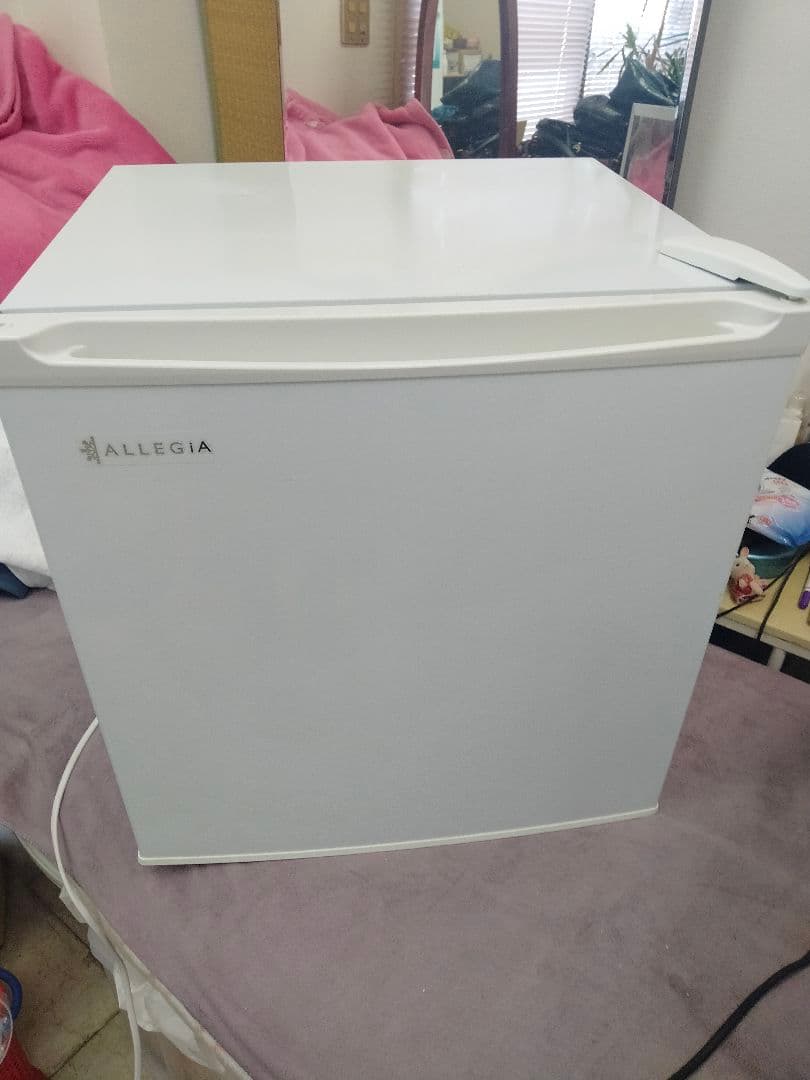 ALLEGIA AR-BD40 冷凍庫 ホワイト
