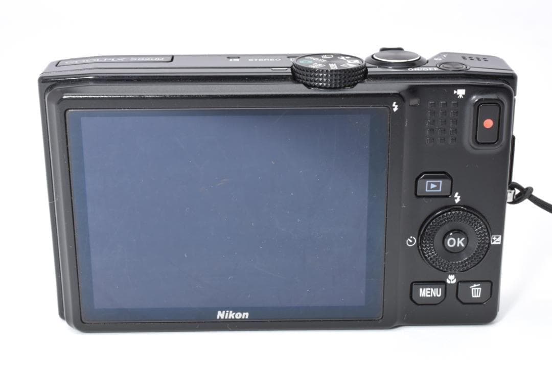 Nikon COOLPIX S8200 ブラック デジタルカメラ