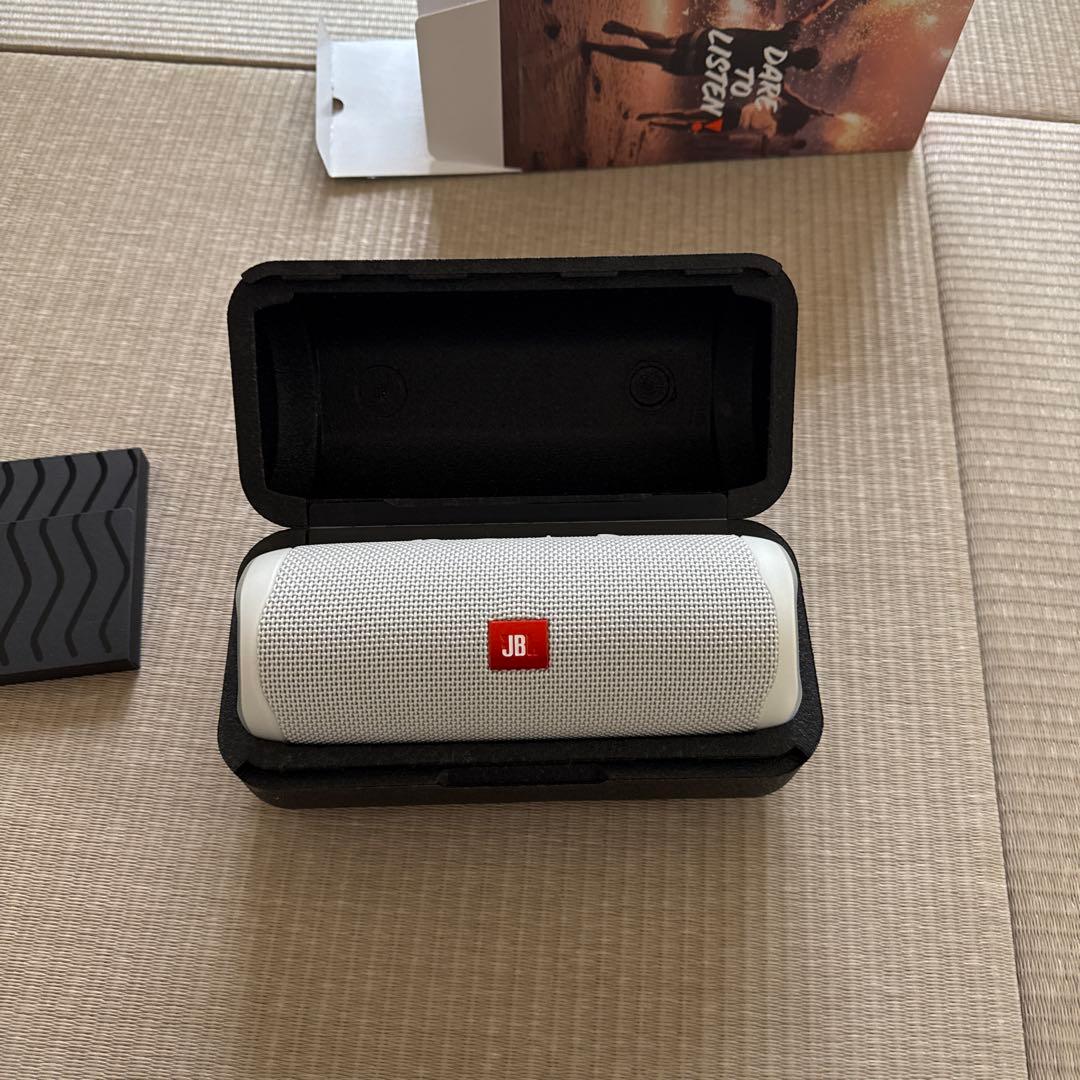 スピーカー・ウーファー JBL FLiP5