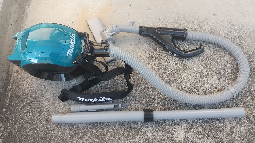 マキタ充電式クリーナー　CL500D