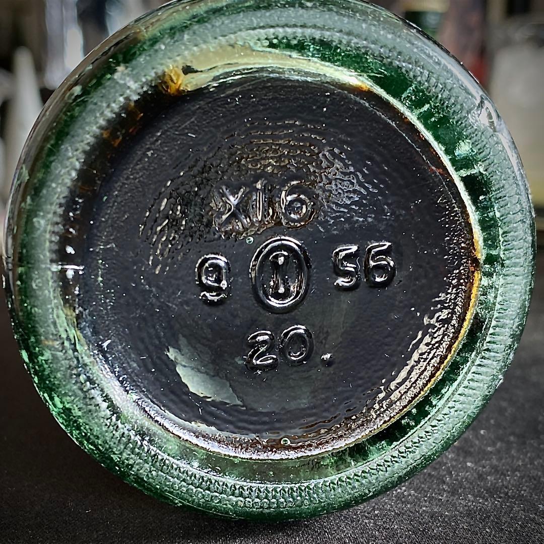 【未開栓!ヴィンテージコカコーラ】1956年製エンボス加工US製CocaCola