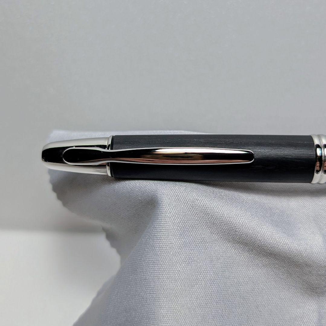 ほぼ未使用 パイロット キャップレス 木軸 ブラック M