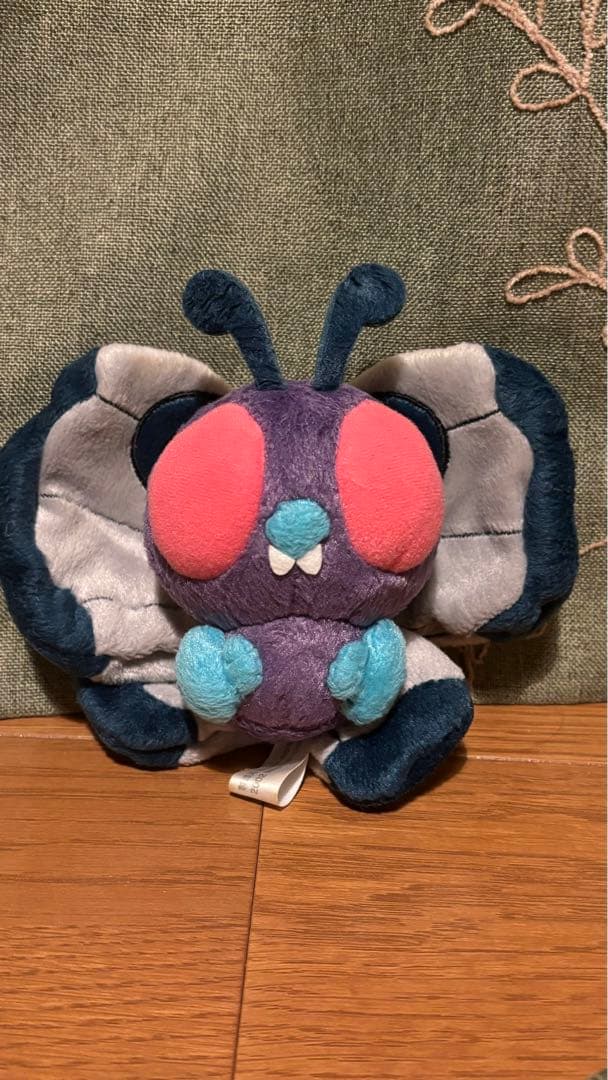 希少価値　ポケットモンスター　バタフリー　ぬいぐるみ