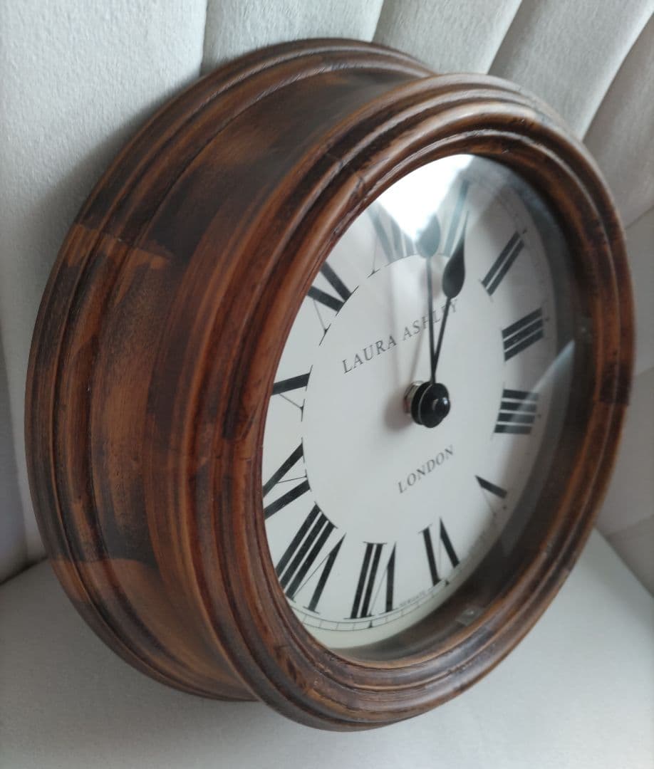 LAURA ASHLEY ローラアシュレイ 掛時計 アンティーク調ブラウン