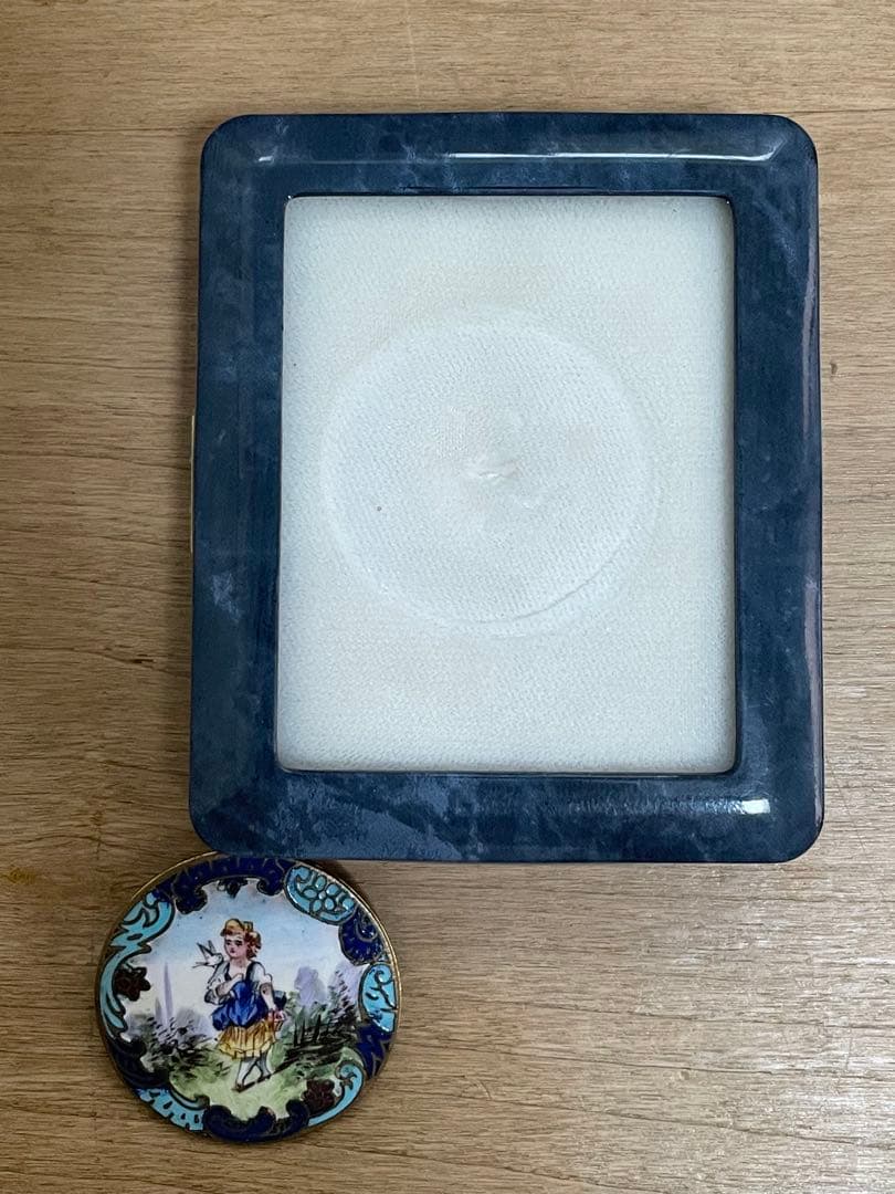 ⬇️【希少】アンティーク エナメル手書き　ボタン