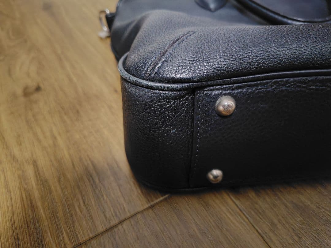 ペッレモルビダ　ネイビー レザー ビジネスバッグ