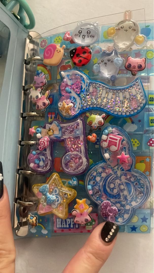 シール帳　完成品　ボンドロシール