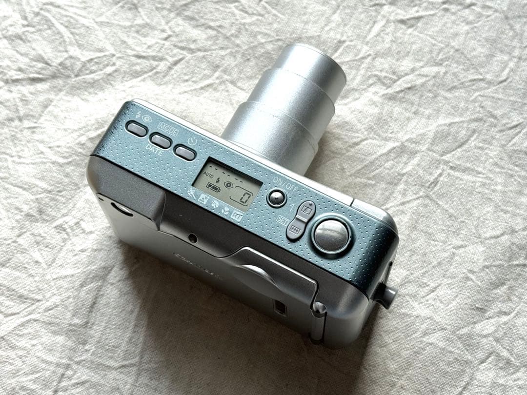⌘完動品！ 電池付き、作例あり！ Canon Autoboy N105⌘
