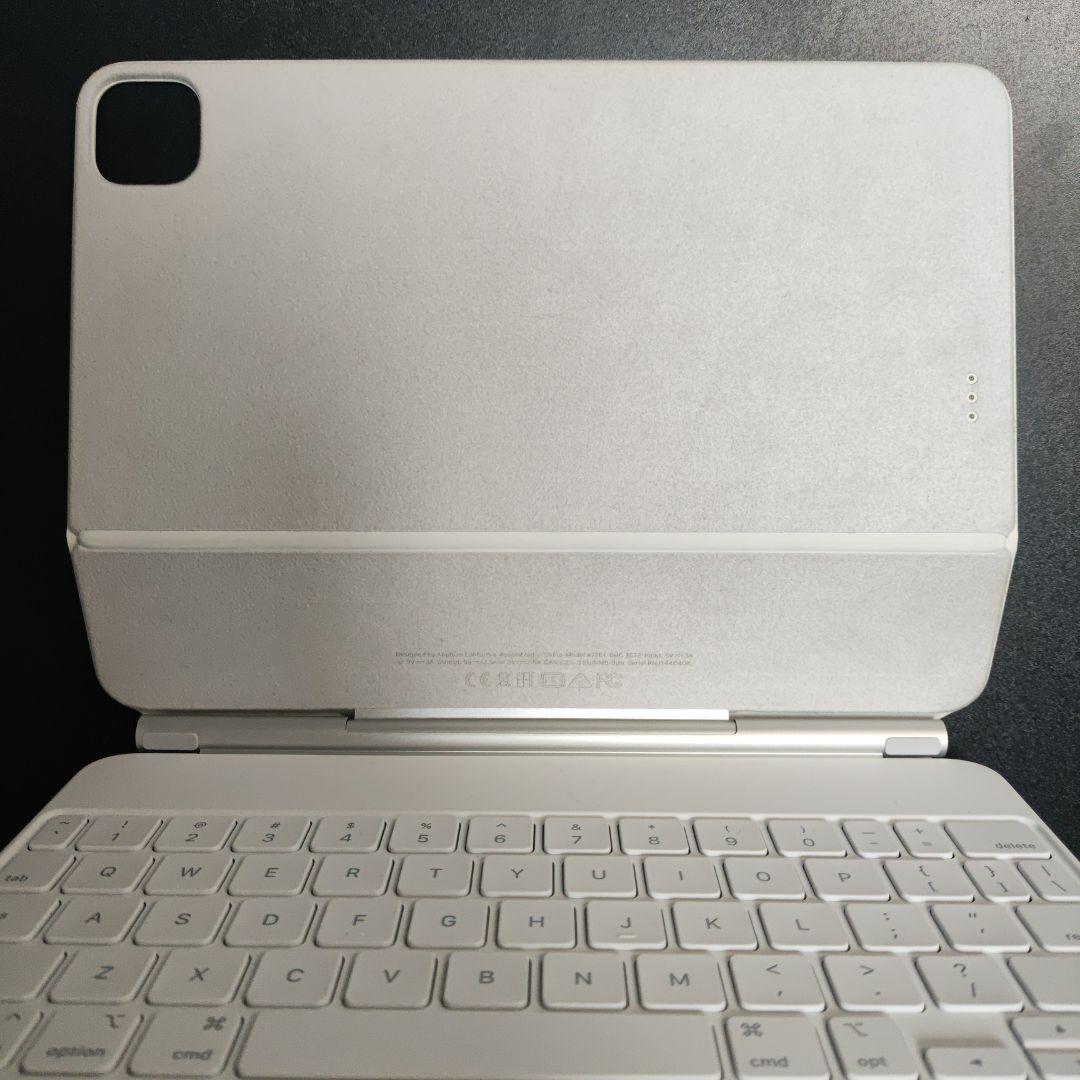 iPad Magic Keyboard ホワイト　11インチ　英語配列