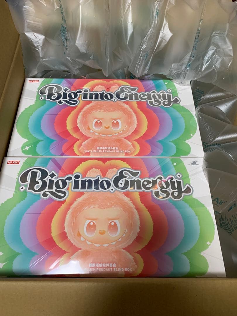 正規品未開封Labubu Big into Energy ２アソートボックス