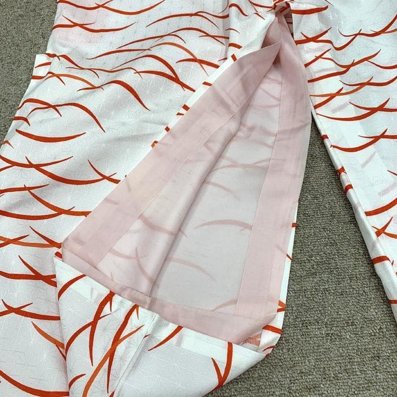 ■411ag104,着物とお小物類■七五三 七歳 女児 着物 芝草 白 ■美品u