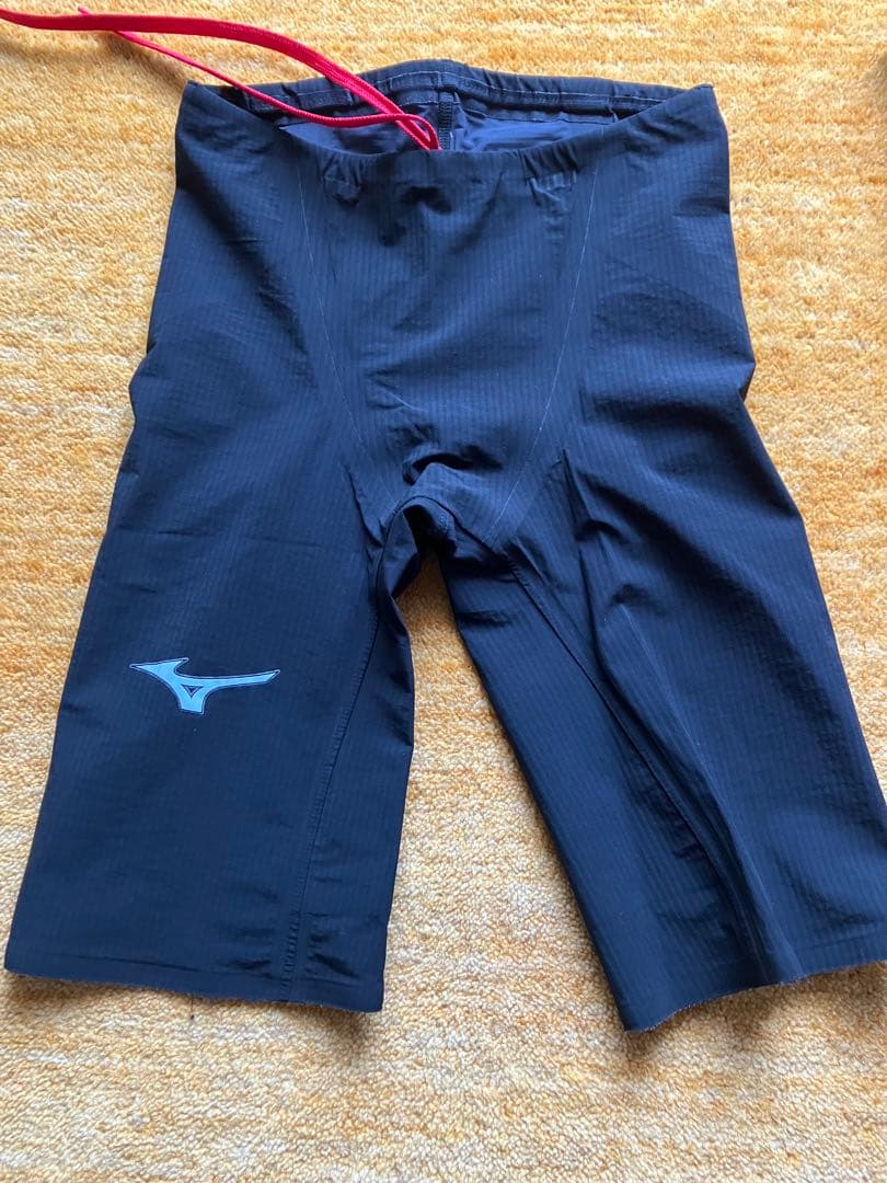 ミズノ競泳水着　 GX SONIC6 メンズレース高速水着