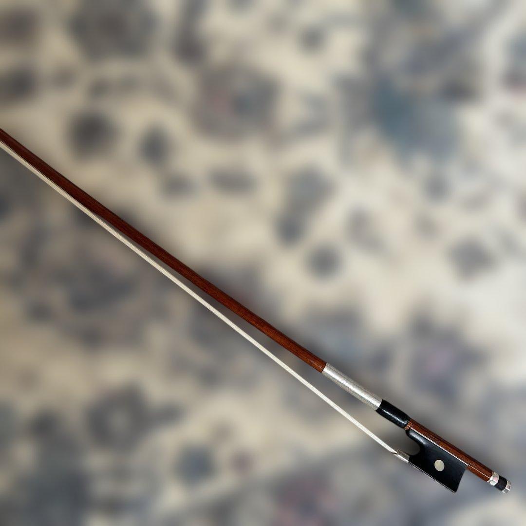 SUGITO バイオリン弓　4/4 フェルナンブーコ　良好