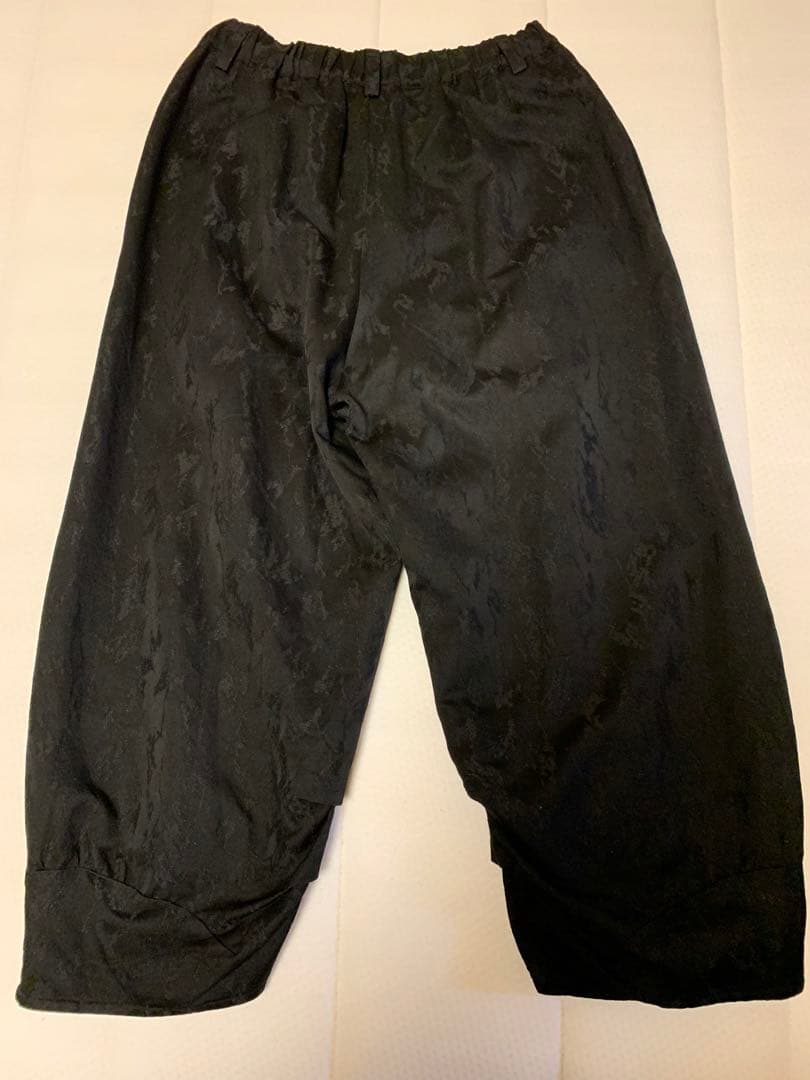 芽風　地柄が素敵なパンツ　美品　M〜L L