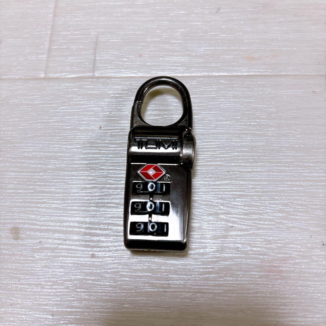 希少品　TUMI カモフラ　迷彩　限定　廃盤　大容量　4輪　キャリーケース