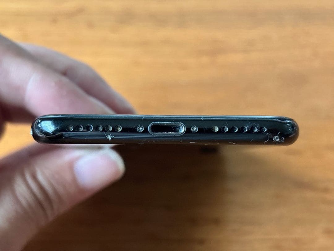 iPhone7 128GB ジェットブラック SIMフリー　箱付き　100%