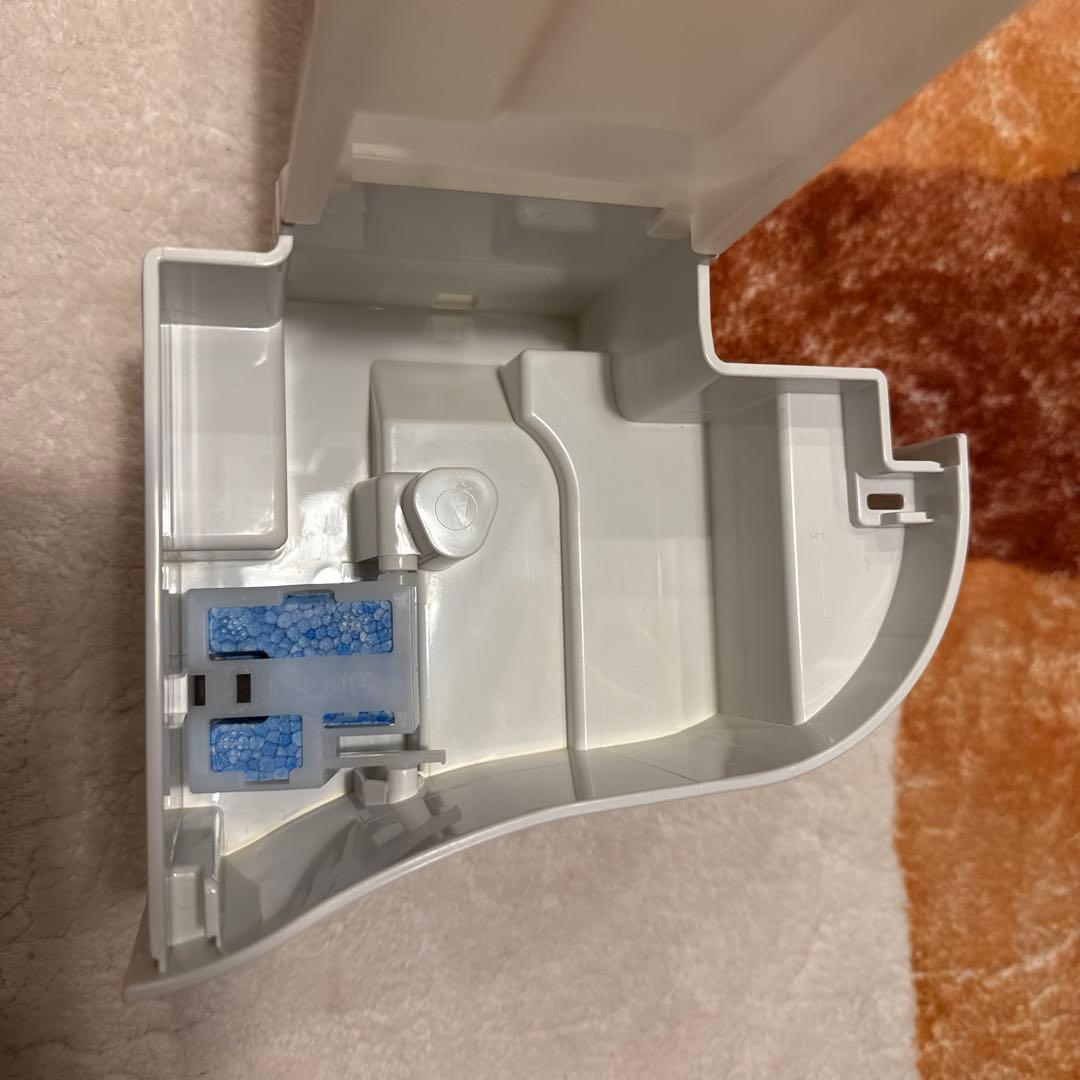 SHARP 空気清浄機 KC-L50-W