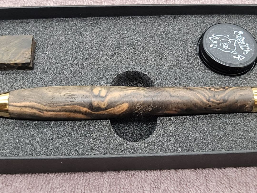 新品　こぶた工房　黒檀瘤　極上杢　シャープペンシル0.5ミリ