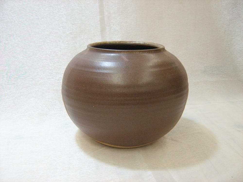 ★石井豊 作★    南総里見八犬伝 里見焼き　花瓶　丸型