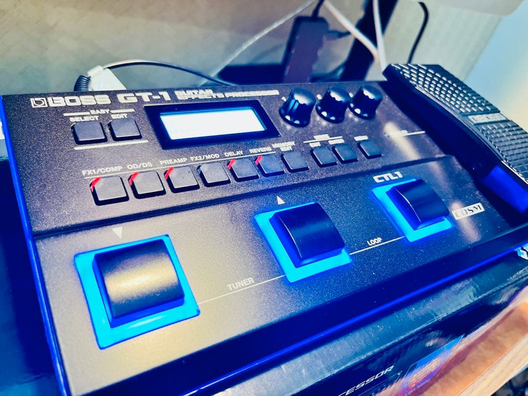 BOSS GT-1 アダプター付