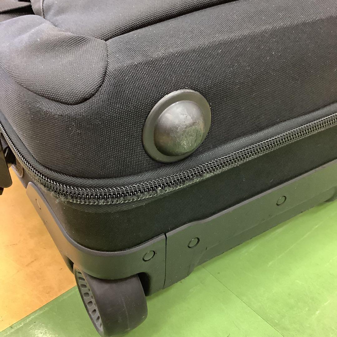 1833 ナイキ　キャリー　スーツケース