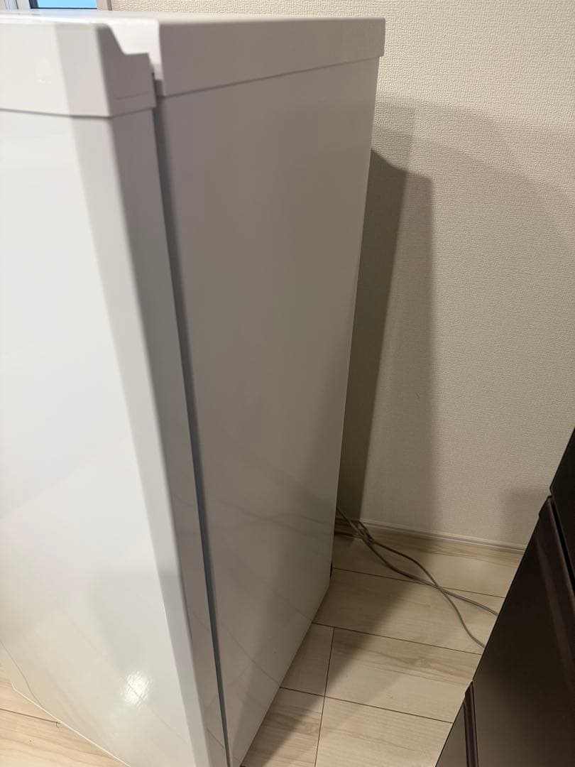 MITSUBISHI冷凍庫 ホワイト