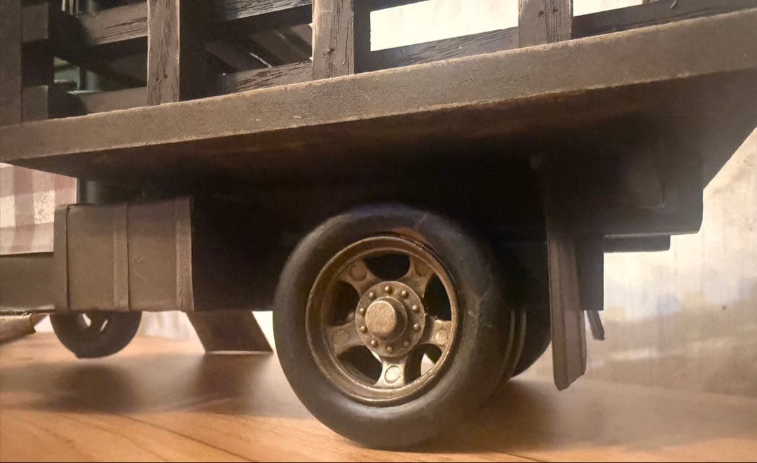 DULTON アメリカンでビンテージな特大トラック ダルトン