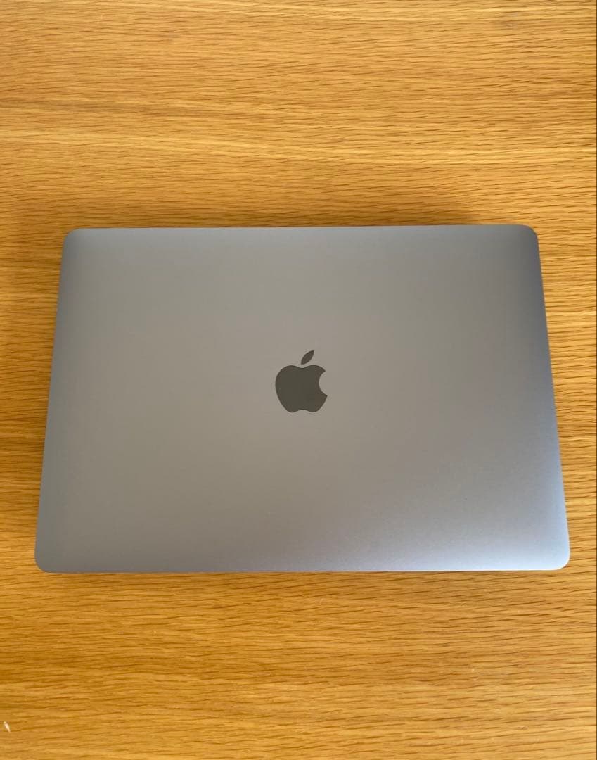 MacBook Air 2020 美品　MacBook本体　充電器付