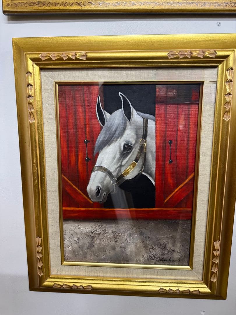 馬の油彩画 赤い窓　金縁付き　新品未使用