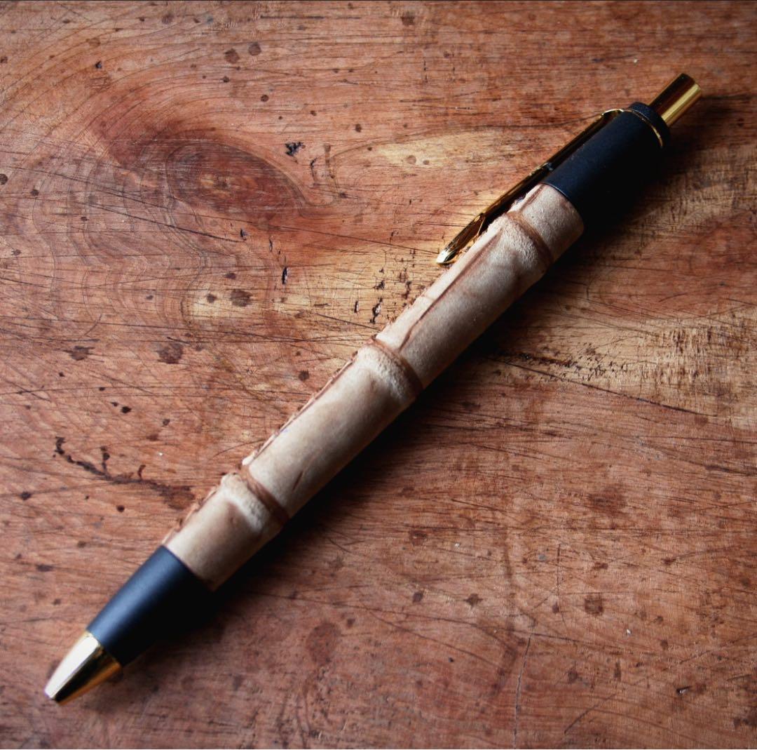 Schicksal Crocodile ベージュ シャープペンシル シックザール