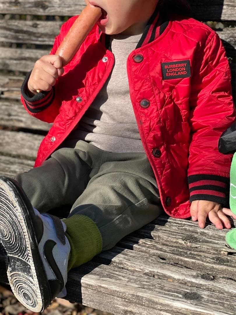 送料無料)バーバリー/キッズ/キルティング/ブルゾン/赤
