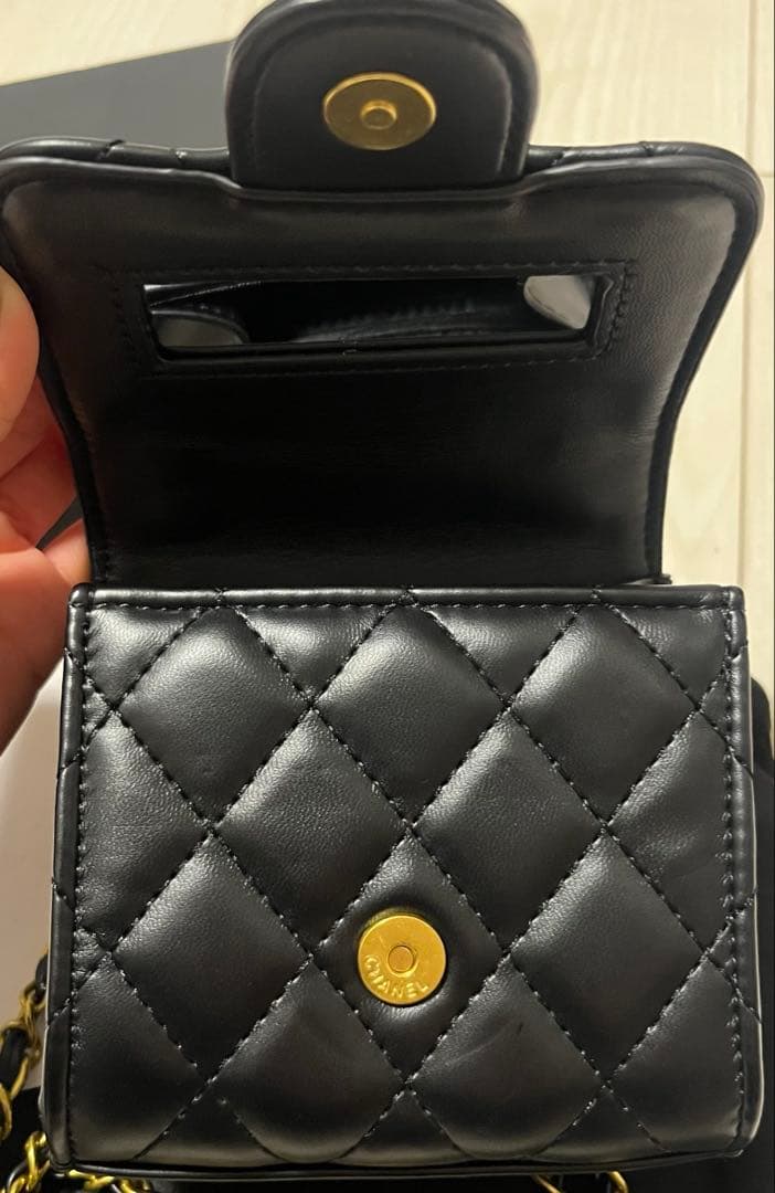 ノベルティ ショルダーバッグ ミニバッグ キルティング シャネル CHANEL