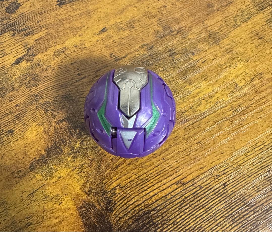 爆丸　超激レア　輝レオネス　紫電ver.