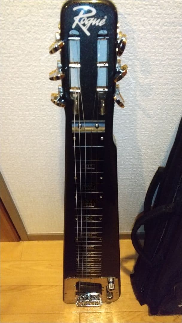 早い者勝ち！！Rogueラップスチールギター