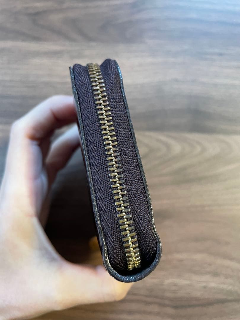 LOUIS VUITTON ルイヴィトン モノグラム ヴェルニ ケース