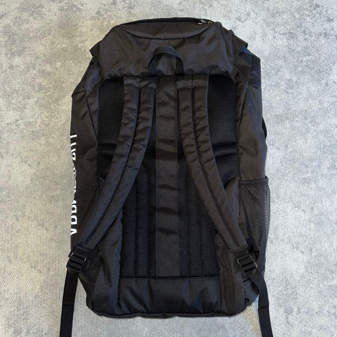 ルースイソンブラ バックパック 黒 リュック 未使用に近い