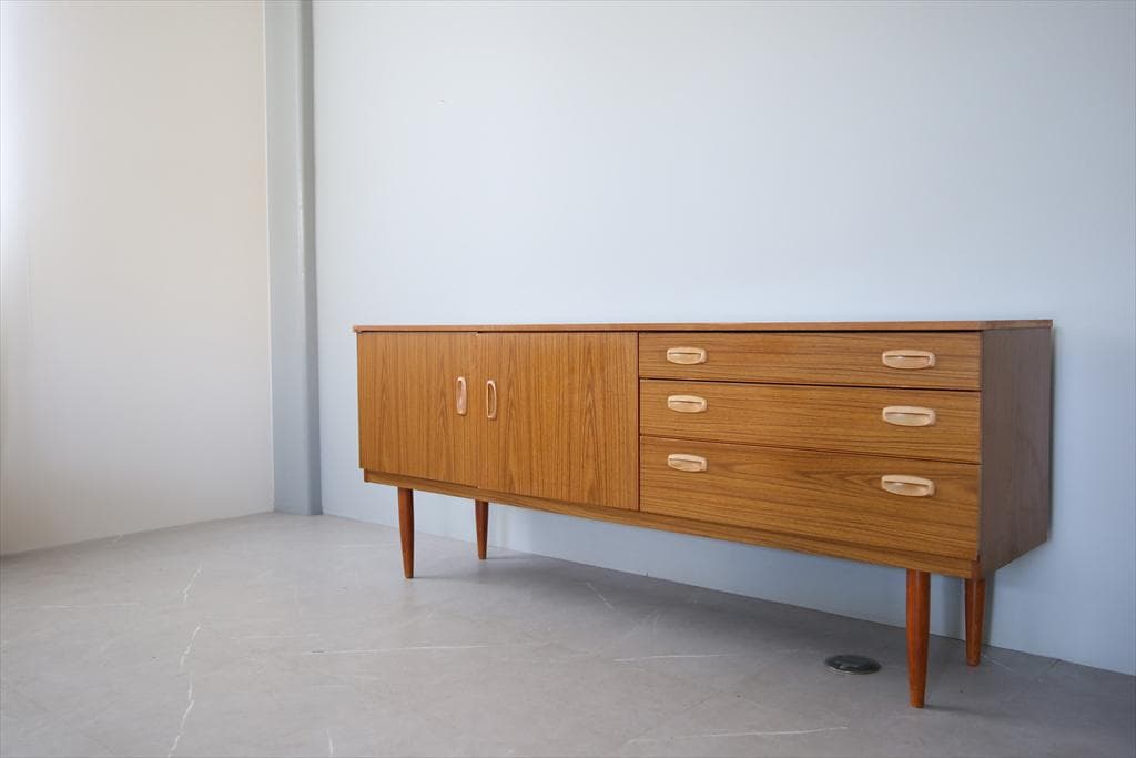 英国アンティークSCHREiBER製サイドボード/木製机テレビ台(91-180)