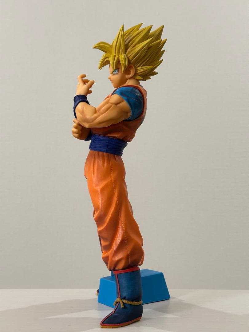ドラゴンボール　フィギュア　メモリーズ　一番くじ　孫悟空　超サイヤ人　中古