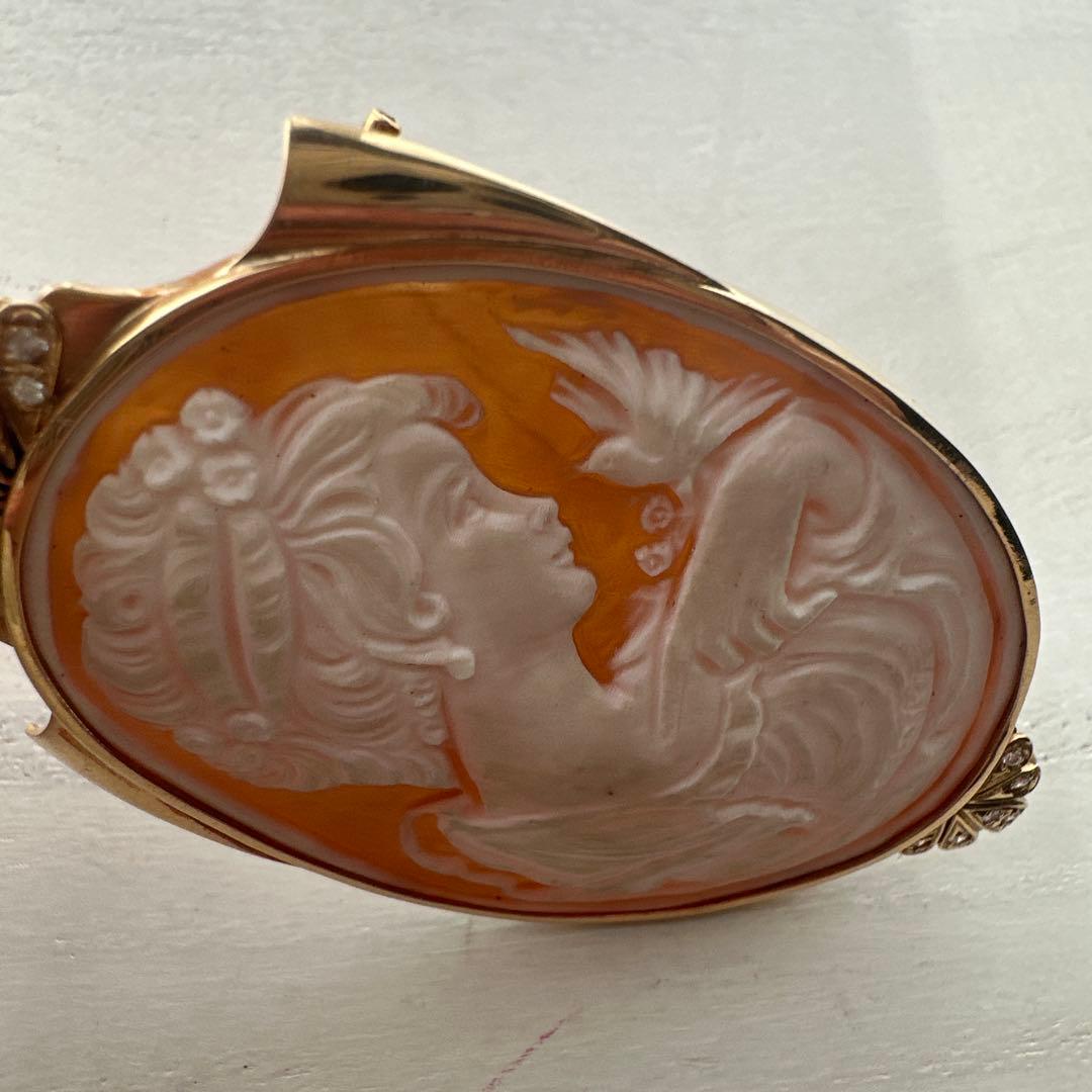 カメオブローチ　18K ダイヤ　刻印あり
