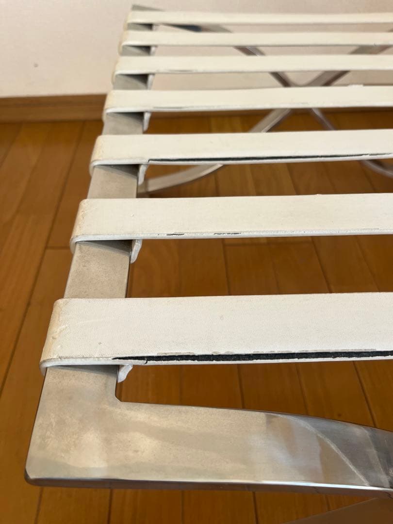 『バルセロナチェア』オットマン リプロダクト品　ダメージあり