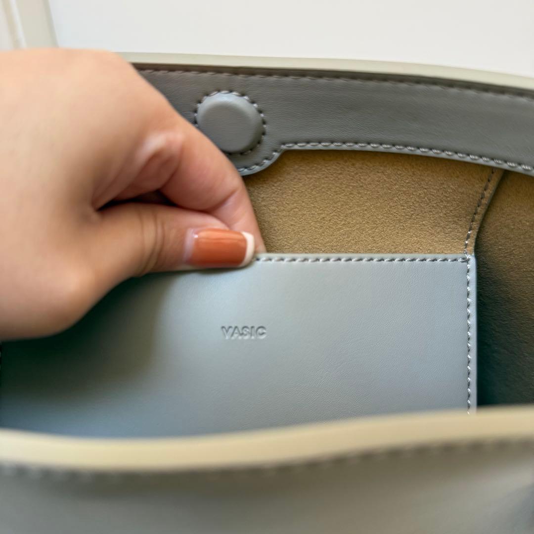 美品　VASIC PATTI MINI ハンドバッグ