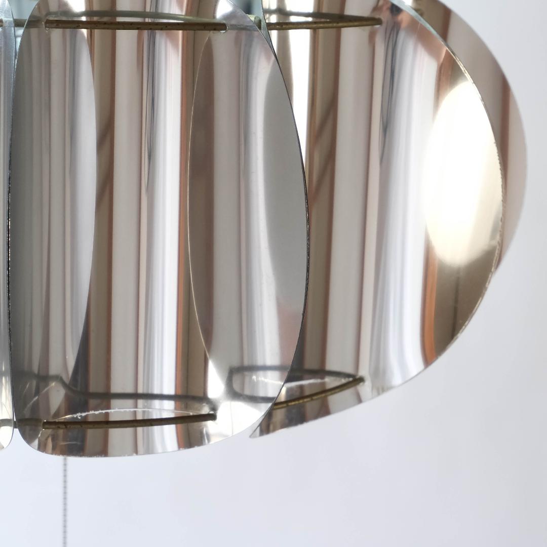 ペンダントライト　スペースエイジ　ポストモダン　ミッドセンチュリー　照明