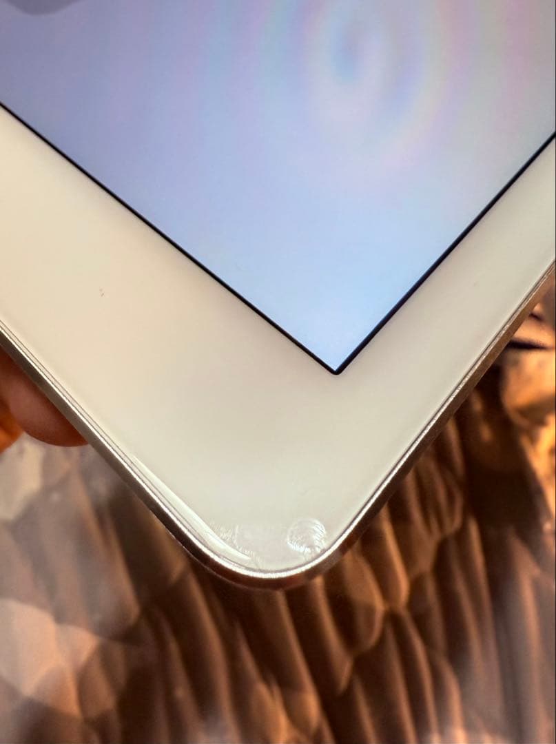 Apple iPadAir2 64GB Wi-Fi+セルラー　シルバー　美品