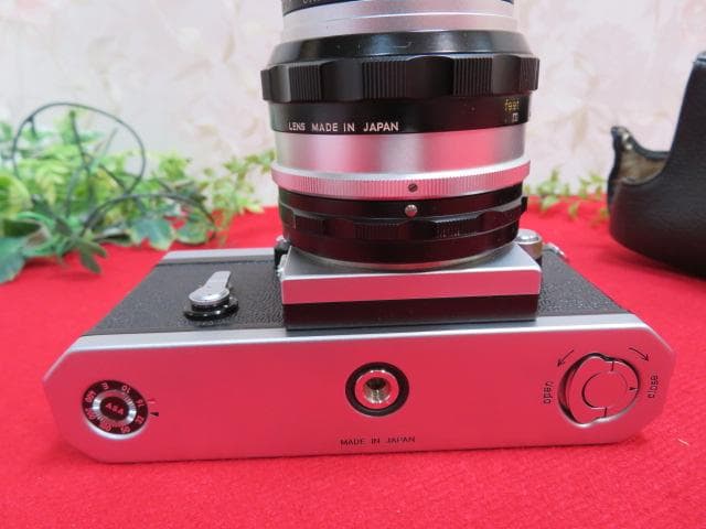 田*中様 【RR1636/6】Nikon F　フィルム一眼レフカメラ　ケース付き