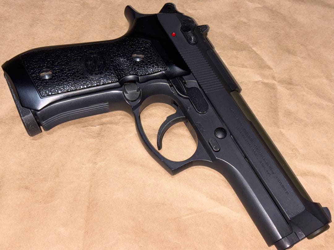 WAベレッタM92FSセンチュリオン 予備マガジン付き