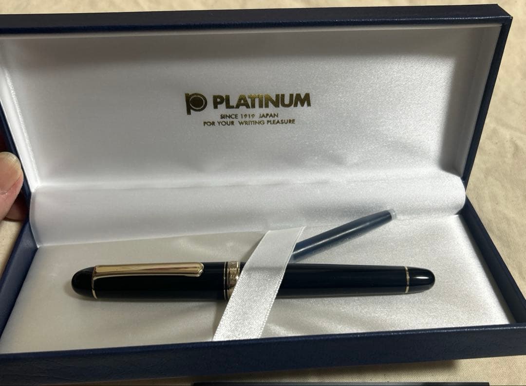 プラチナ万年筆 #3776センチュリーブラックインブラック中字PNB-15000