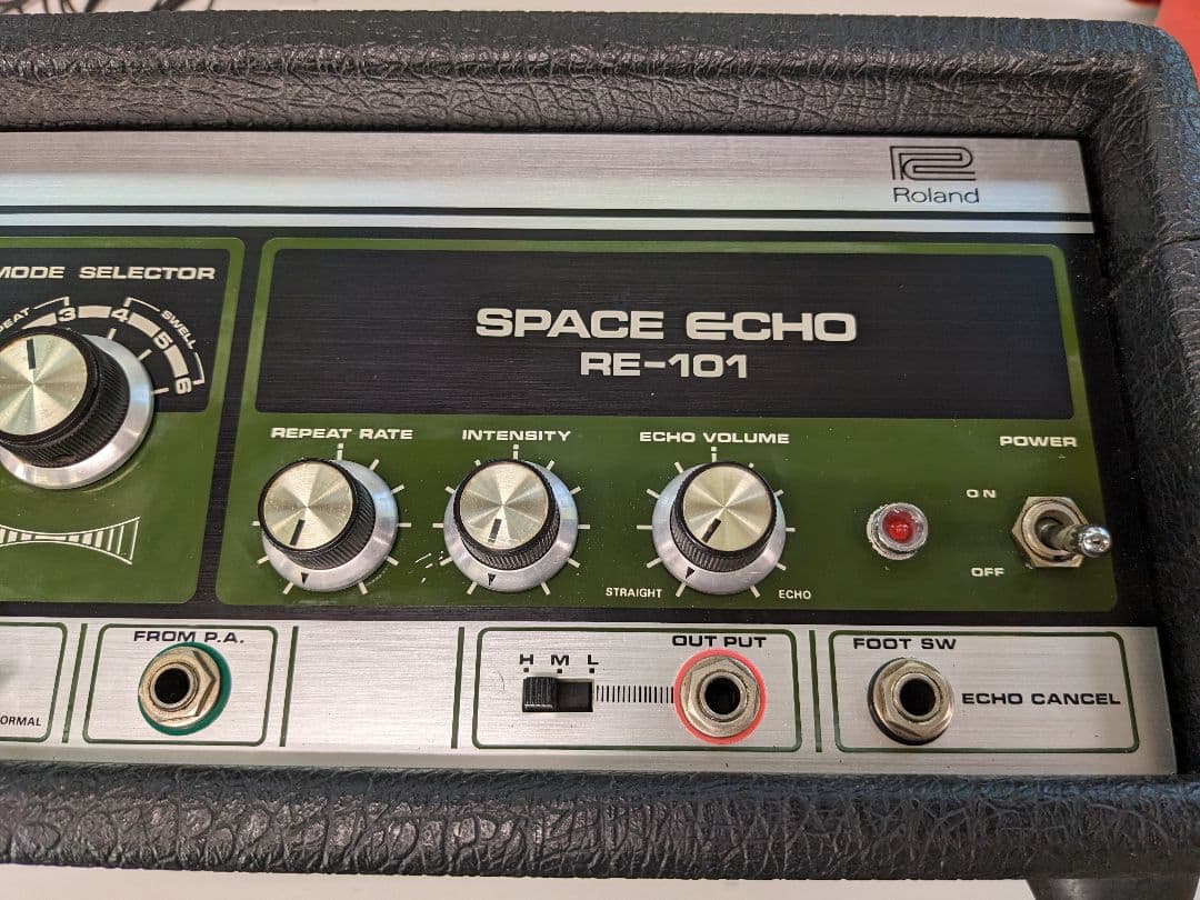 ギター Roland RE-101 Space Echo