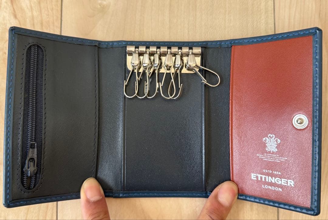 【新品未使用】　ETTINGER レザー　キーケース