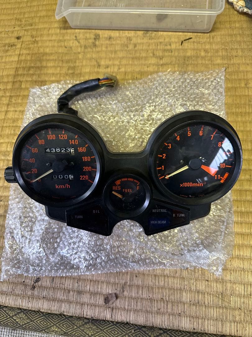 CBX550用メーター